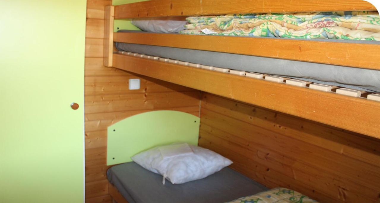 Camping Onlycamp Pierre & Sources Hotel Волвик Екстериор снимка